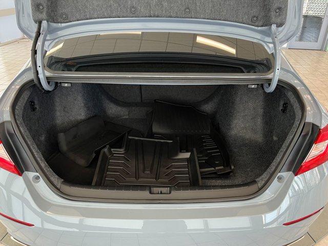 Photo of 2022 Sonic Gray Pearl Honda Accord