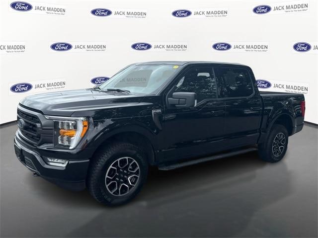 Photo of 2023 AGATE BLACK METALLIC Ford F-150