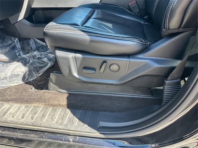 Photo of 2020 Black Ford F-150