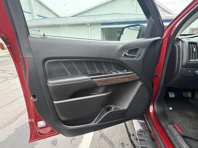 Photo of 2022 Cayenne Red Tintcoat GMC Canyon