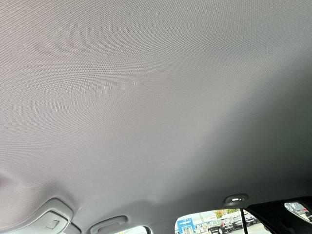 Photo of 2022 Silver Ice Metallic Chevrolet Equinox