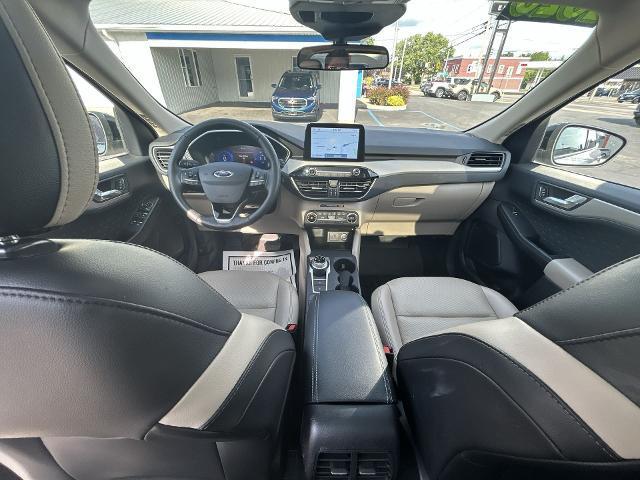 Photo of 2020 White Ford Escape