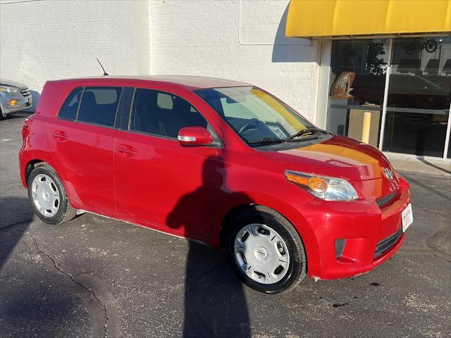 Photo of 2013 Silver Ignition Scion xD