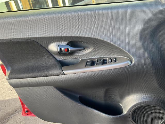 Photo of 2013 Silver Ignition Scion xD