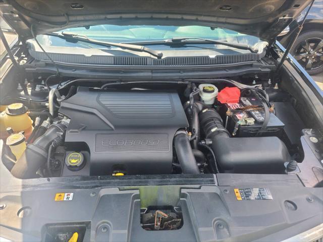 Photo of 2014 Tuxedo Black Lincoln MKT