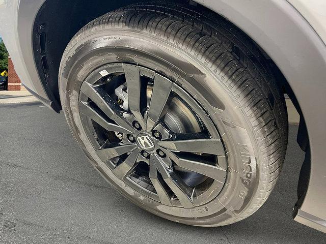 Photo of 2026 Urban Gray Honda HR-V