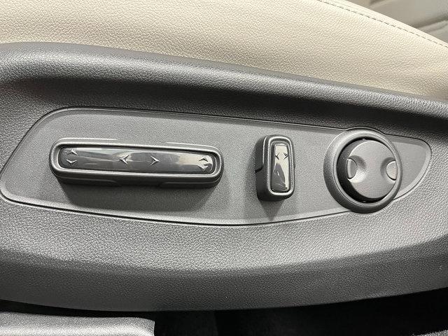 Photo of 2026 Platinum White Honda CR-V