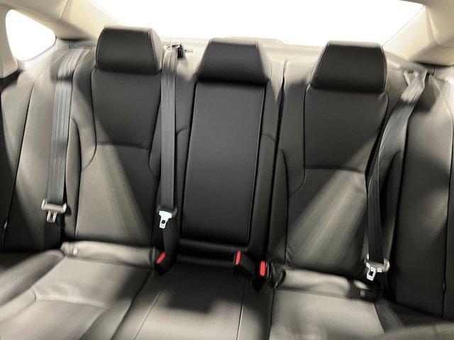 Photo of 2025 Platinum White Honda Accord Hybrid