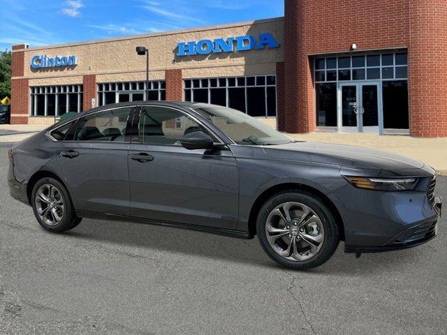 Photo of 2025 Meteorite Gray Honda Accord Hybrid