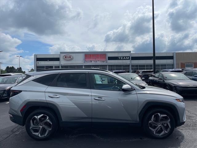 Photo of 2023 Shimmering Silver Hyundai TUCSON