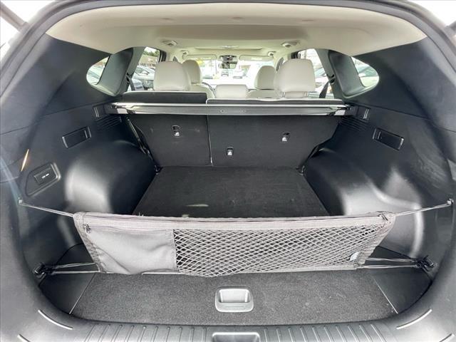 Photo of 2023 Shimmering Silver Hyundai TUCSON