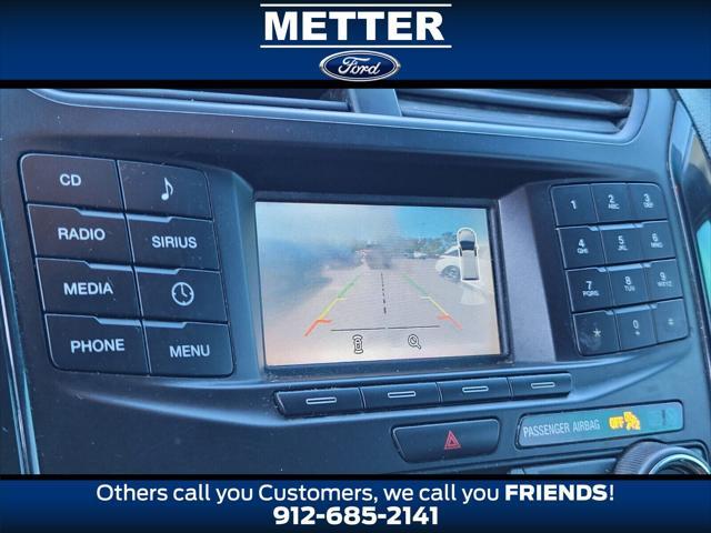 Photo of 2016 Ingot Silver Ford Explorer