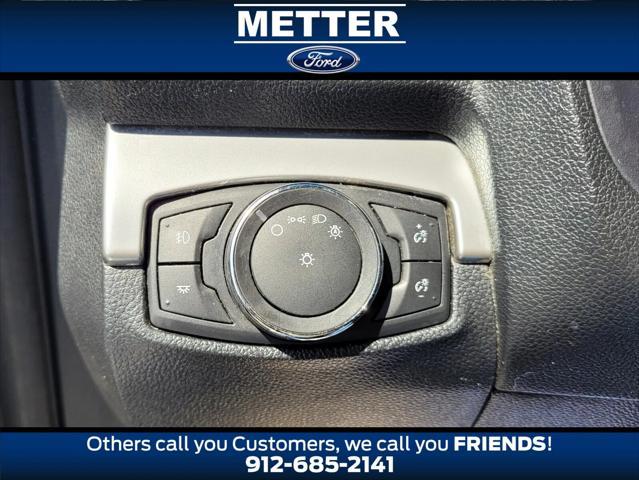 Photo of 2016 Ingot Silver Ford Explorer