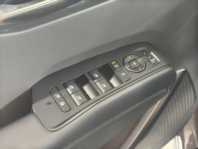 Photo of 2026 Wolf Gray/Ebony Black Roof Kia EV9