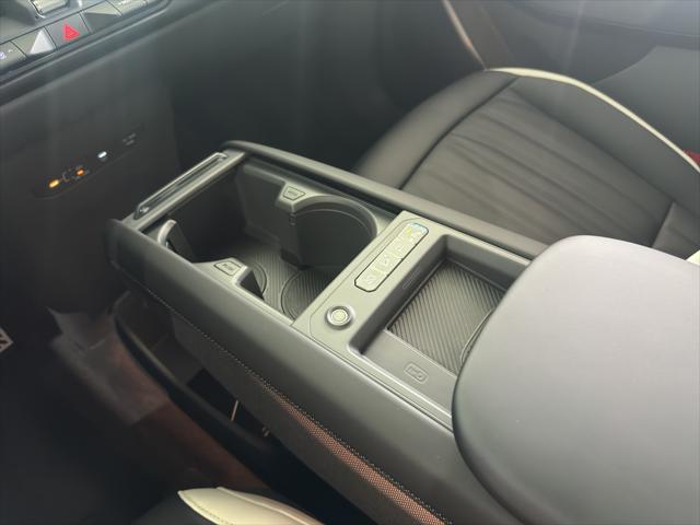 Photo of 2026 Wolf Gray/Ebony Black Roof Kia EV9
