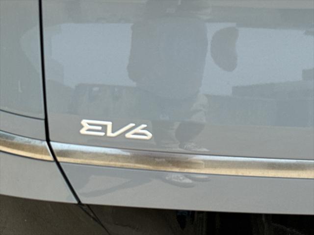 Photo of 2025 Wolf Gray Kia EV6