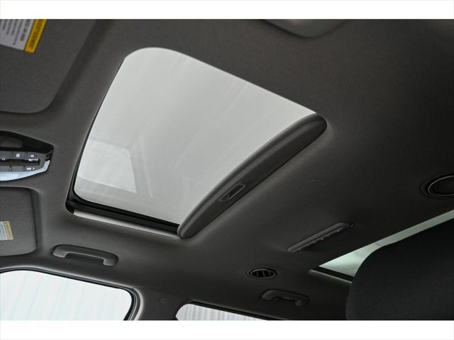Photo of 2026 Ivory Silver Kia EV9