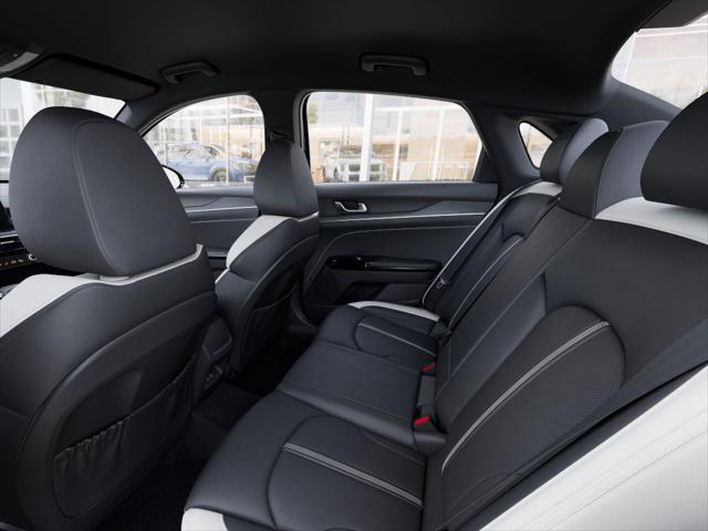 Photo of 2026 Aurora Black Kia K5