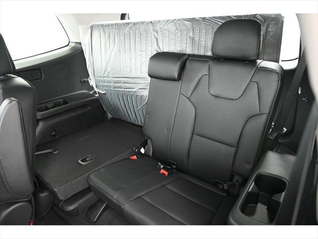 Photo of 2025 Ebony Black Kia Telluride