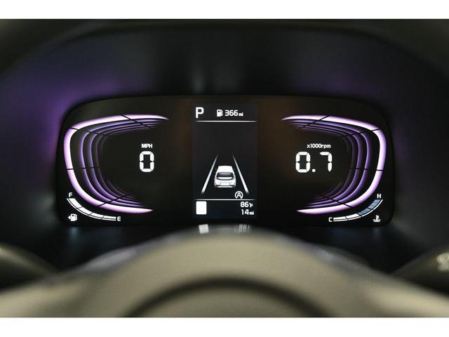 Photo of 2025 Snow White Pearl Kia Soul