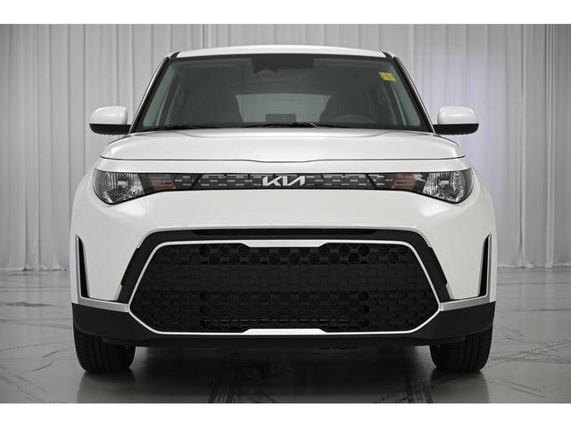Photo of 2025 Snow White Pearl Kia Soul