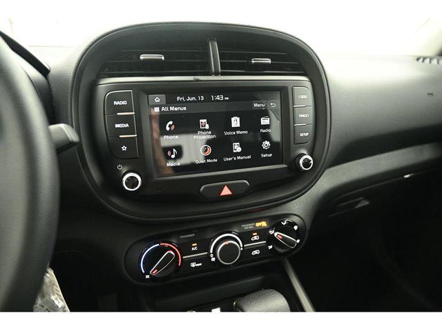 Photo of 2025 Snow White Pearl Kia Soul