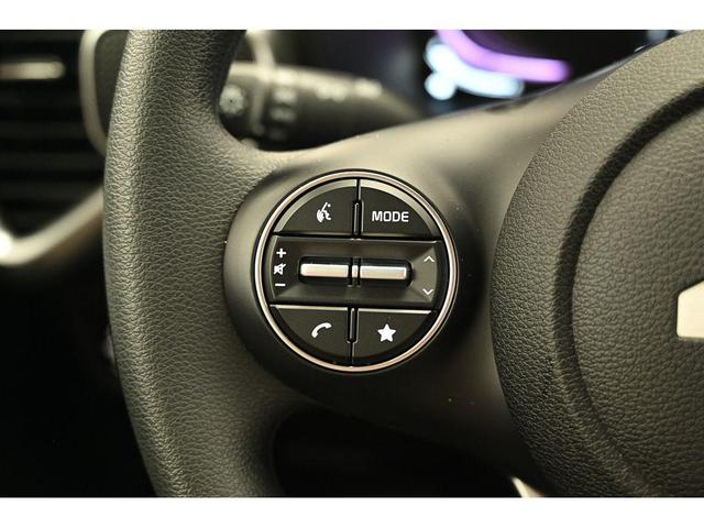 Photo of 2025 Snow White Pearl Kia Soul