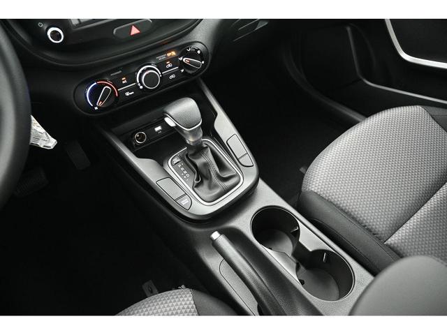 Photo of 2025 Snow White Pearl Kia Soul