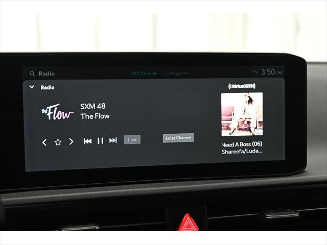 Photo of 2025 Glacier White Pearl Kia EV6