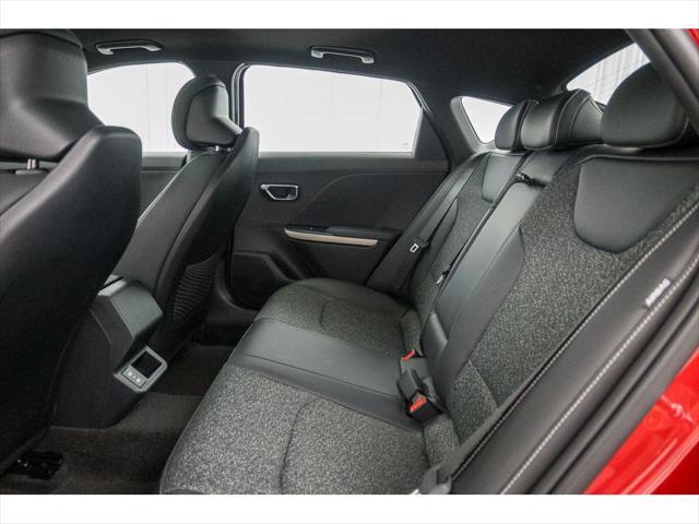 Photo of 2025 Currant Red Kia K4