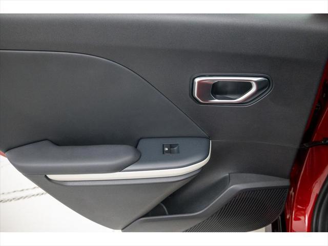 Photo of 2025 Currant Red Kia K4