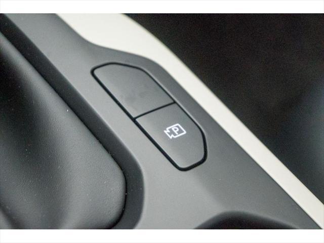 Photo of 2025 Currant Red Kia K4