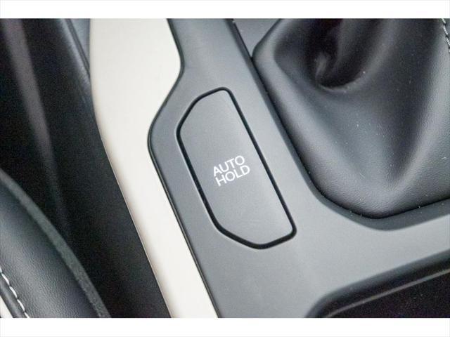 Photo of 2025 Currant Red Kia K4