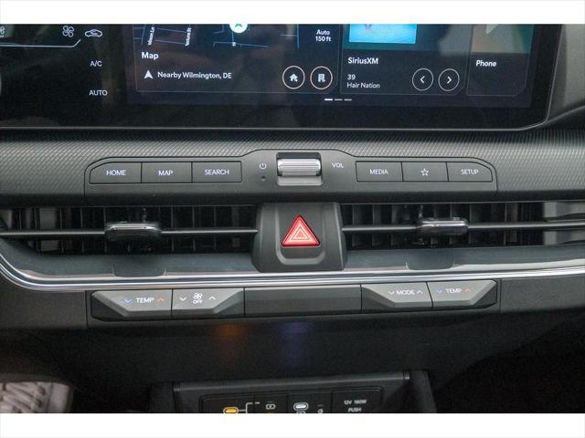Photo of 2025 Currant Red Kia K4