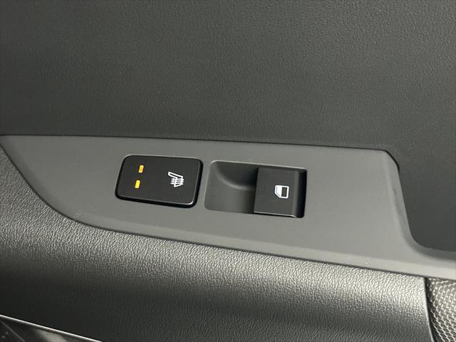 Photo of 2025 Aurora Black Pearl Kia Niro EV