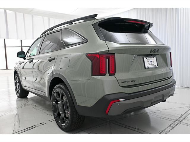 Photo of 2025 Jungle Green Kia Sorento