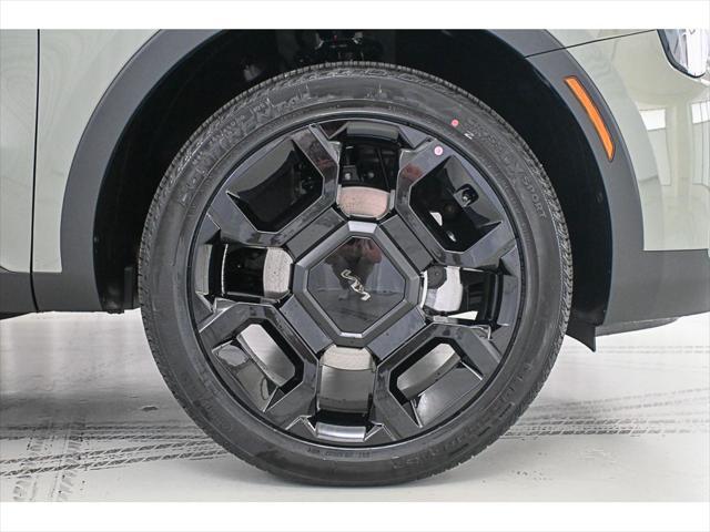 Photo of 2025 Jungle Green Kia Sorento
