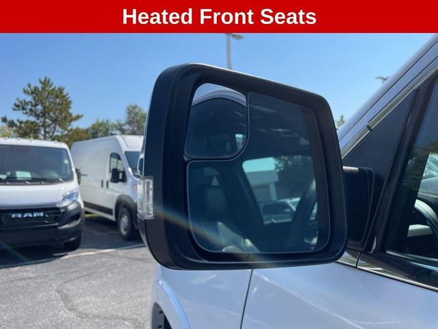 Photo of 2023 Bright White Clearcoat RAM 1500