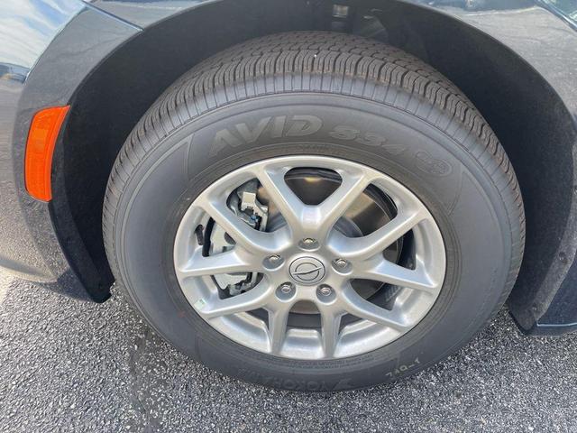 Photo of 2025 Fathom Blue Pearlcoat Chrysler Pacifica