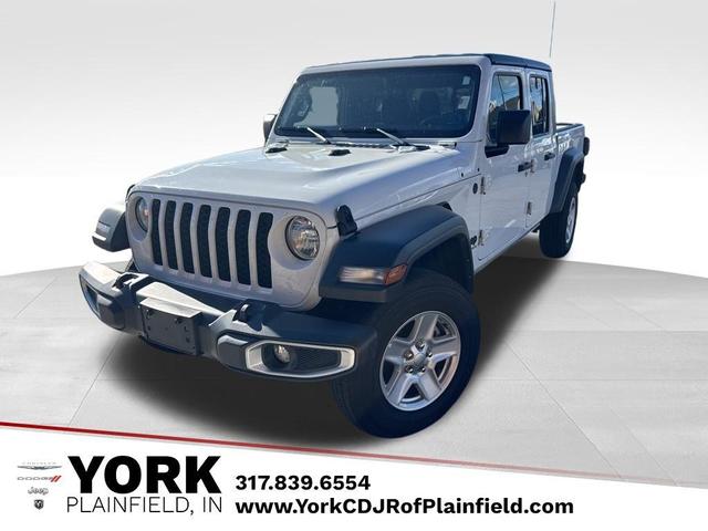 Photo of 2023 Bright White Clearcoat Jeep Gladiator