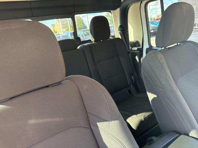 Photo of 2023 Bright White Clearcoat Jeep Gladiator