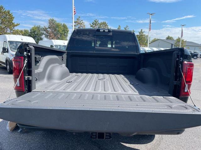 Photo of 2025 Diamond Black RAM 2500