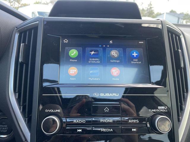 Photo of 2024 Crystal White Pearl Subaru Forester