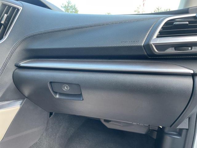Photo of 2024 Crystal White Pearl Subaru Forester