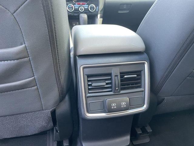 Photo of 2024 Crystal White Pearl Subaru Forester