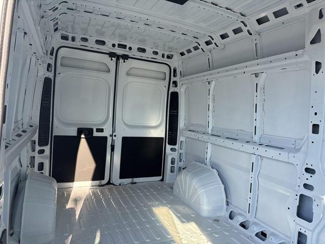 Photo of 2025 Bright White Clearcoat RAM ProMaster 2500