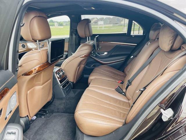 Photo of 2015 Black Mercedes-Benz S-Class