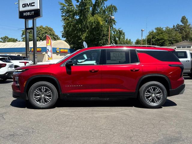 Photo of 2025 Radiant Red Tintcoat Chevrolet Traverse