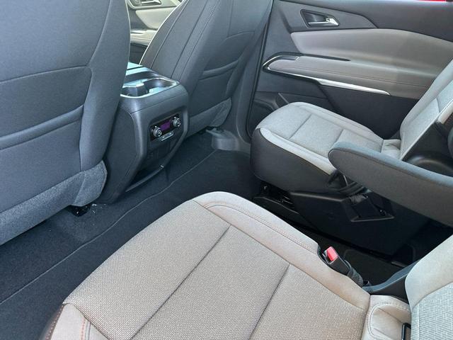 Photo of 2025 Radiant Red Tintcoat Chevrolet Traverse