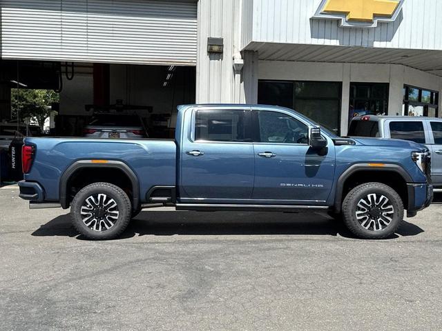 Photo of 2025 Downpour Metallic GMC Sierra 2500